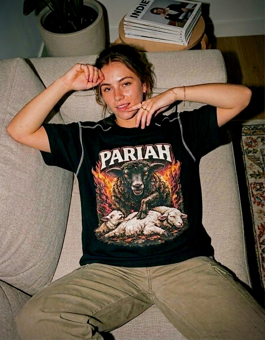 Black sheep Oversized Contrast-Stitched Tee